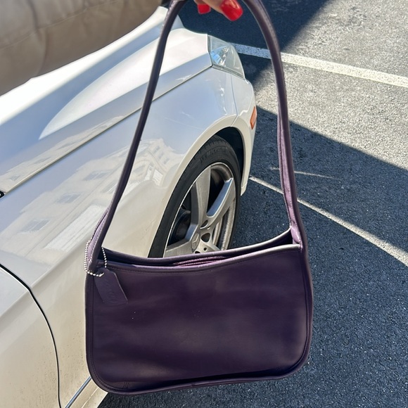 RARE USED VINTAGE COACH ERGO 9047 ZIP SHOULDER BAG - Picture 11 of 14